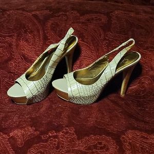 🍀 Jessica Simpson Size 8 Alligator Print High Heels